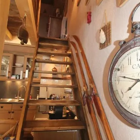 Duplex En Vieux Bois Hyper Centre Apartment *